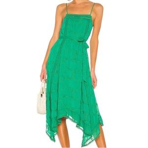 Revolve Tularosa Maxine Eyelet Dress in Kelly Green XS ☘️ with handkerchief hem